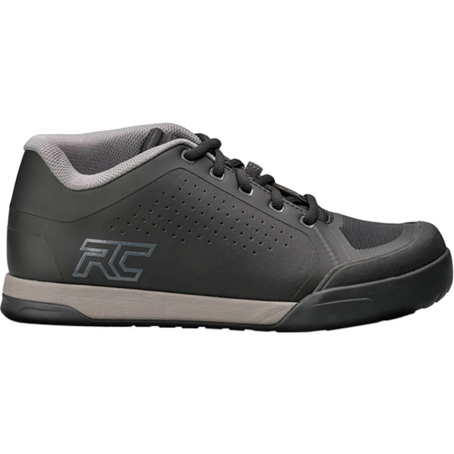 best budget mtb shoes for flat pedals